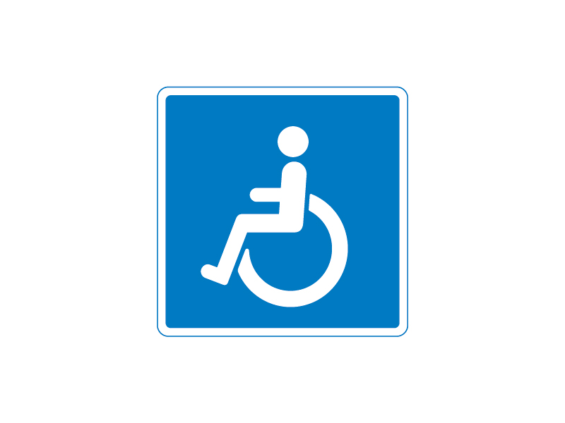 E23 - Vejledning for invalide. Vejledning for invalide. Der kan på tavlen anføres symbol for rampe og på en undertavle rampehældningen. Ved parkeringsbåse kan der på undertavle angives, at reservationen gælder et eller flere bestemte køretøjer jf. færdselslovens § 92, stk. 3.