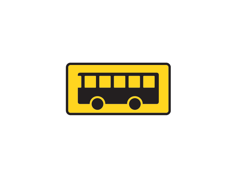 E31_2 - Busholdeplads for nærtrafik. Tavlen angiver plads, hvor busser må standse, og hvor bestemmelserne i færdselslovens § 29, stk. 2, om busstoppested gælder. Pladsen må kun benyttes af busser i almindelig rutekørsel.