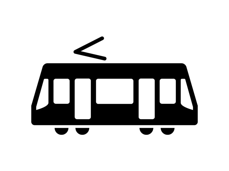 V43 - Symbol for letbanekøretøj. Symbolet i en bane, der er afgrænset af den i § 51 nævnte Q 46 Ubrudt kantlinje angiver, at banen kun må benyttes af letbanekøretøjer. Symbolet kan anvendes sammen med V 42 Bussymbol og angiver, at busser i rutekørsel må benytte banen.
